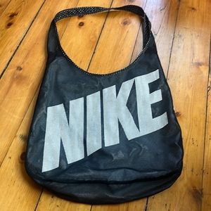 Nike reversible crossbody bag
